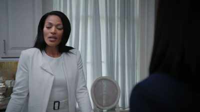 PRISCILLA: ANYTHING THAT
THE SECRET SERVICE DEEMS-- - Tyler Perry's The Oval