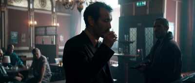 ...prison turned you into
a stone-cold killer, did it? - Avengement