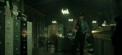 Prisoner coming through. - Gotham Knights