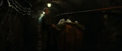 Private, what does that sign say? - The Monuments Men