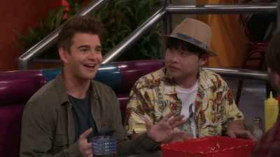Probably a customer
for my new business, - The Thundermans Return