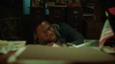 Probably got one of them, like,
secret compartments somewhere. - Die Hart