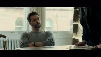 Problem isthe necklace has been stolenand a fake has been put in its placeRight now you're the personwith the greatest opportunityWhy would I wanna steal a necklaceThat's what I keep asking myselfWhy would this guywho's got everythingtwo of theseWhy would - Ocean's Eight
