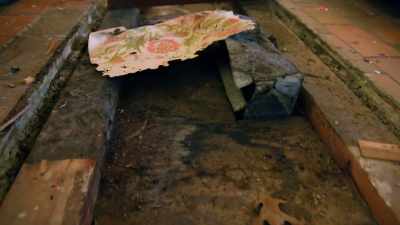 Problem with water damage. - Renovation Impossible