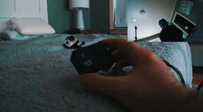 Problemet er, at batteriet holder
45 minutter til en time, tror jeg. - The Blackwell Ghost 2