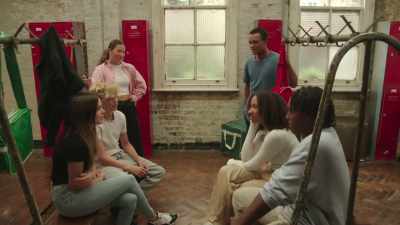 PRODUCER: Is it a myth about grey
pubes? - Naked Education