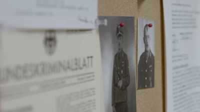 - Prosecutors in Germany
are reopening hundreds - The Accountant of Auschwitz