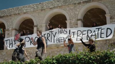 Protestors: Eat the rich! Eat the rich! - FBI: International