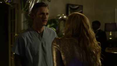 - Prove it.
- [laughs] - Dirty John