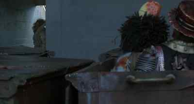 Psst, psst! Lion.
Hey, brother. - The Wiz