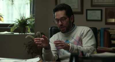 Puedes verlos como un impedimento - The Shrink Next Door