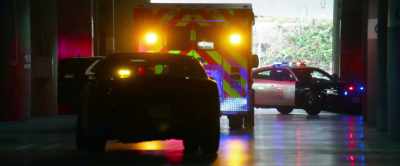 Pull back. Pull back.
It's too dangerous. - Ambulance