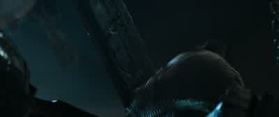 Pull everybody back. - The Lord of the Rings: The Two Towers