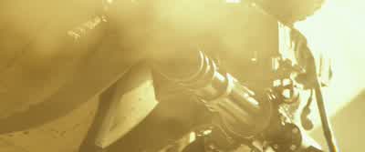 Pull out now! - Kong: Skull Island