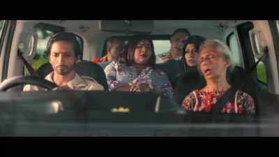 Pull over here. We'll check it out.
Right here, right here. - Kandasamys: The Baby