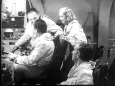 - Pull right there. - Unknown World