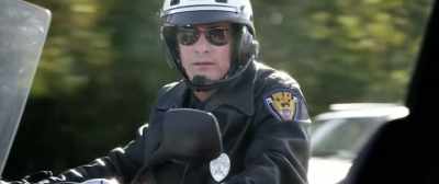 - Pull the car over now!
- Help me! They got my son! - Kidnap