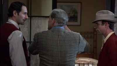 Pull the phone back,
Fred. - The Last Tycoon