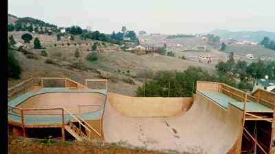 Pulling out screws,
pulling off plies, - Tony Hawk: Until the Wheels Fall Off