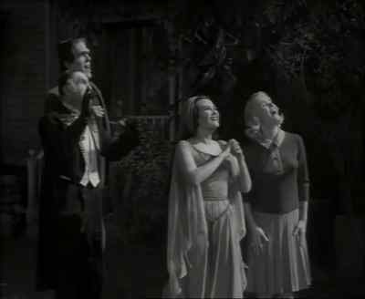 Pump the pedals, Eddie. - The Munsters