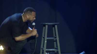 Pune-ți rochia!" - Marlon Wayans: God Loves Me
