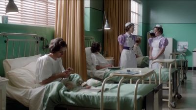 Pupil Midwife Wells is with me today. - Call the Midwife