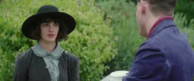 - Pure left-brainer.
- I'm more of a no-brainer. - This Beautiful Fantastic