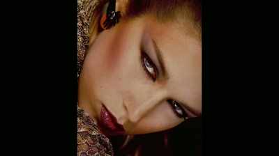 Purple-fuchsia lipstick, - Very Ralph