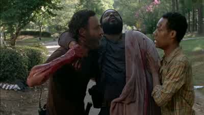 Push it! - The Walking Dead