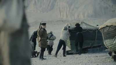 Push, men! Push, men! - The Terror