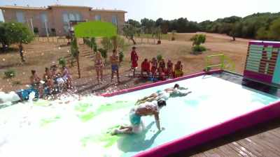 ‐Push up.
‐(CHEERING) - Love Island