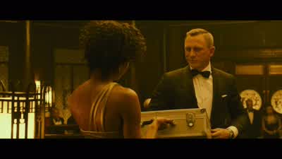 Put it all on red - Skyfall