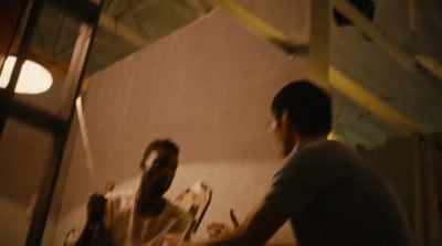 Put it down, come on.
Steve, please, please. - Mope