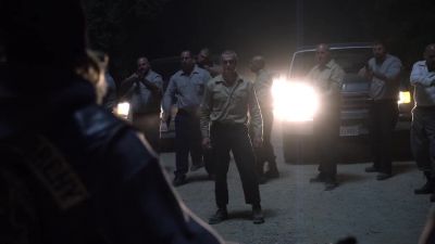 Put 'em down. - Sons of Anarchy