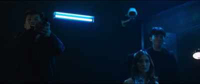 Put your gun down. Drop your knife. - Kickboxer: Retaliation