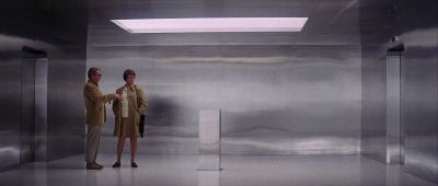 Put your hands on that glass - The Andromeda Strain