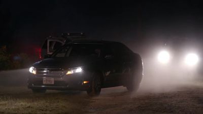 Put your hands on the wheel
where we can see them! Do not move! - Homeland