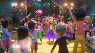 ♪ Put your hands up higher ♪ - Dream Productions