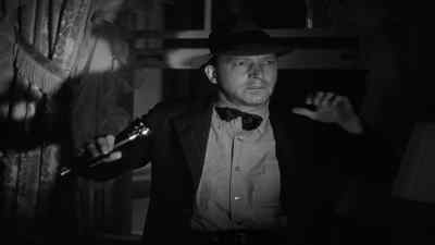 Put your hands up and keep them
there. All the way up, if you please. - The Amazing Dr. Clitterhouse