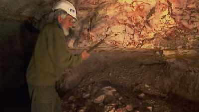 Put it here... - Outback Opal Hunters