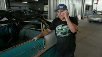 Put it in the rack. Let's see
what's going on with the car. - Shorty's Dream Shop