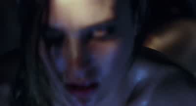 Put it in there. - Requiem for a Dream