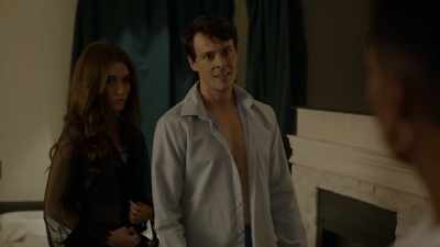 Put Mr. Brant's property down. - Deadly Estate