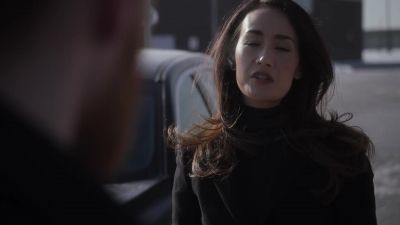 Put this on. - Designated Survivor