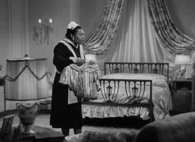 - Put it on the bed.
- Yes, sir, Mr Mayor. - The Great McGinty