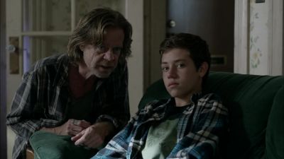 Put the drugs on Chuckie.
Just strap him up. - Shameless