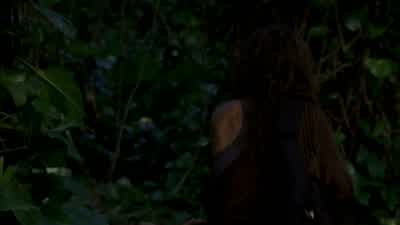 Put the gun down, Danielle. - Lost