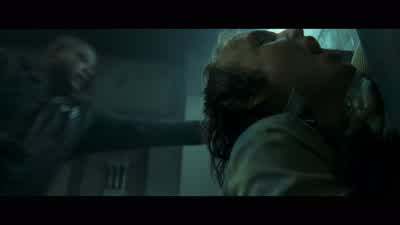 Put the gun on the floor. - Panic Room