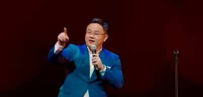 Putramu menggambar segitiga
di atas persegi panjang - Dr Jason Leong: Ride with Caution