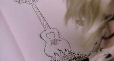 Puukitara on todella kaunis. - Carmine Street Guitars